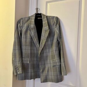 New York & Company Gray Windowpane Wool-Blend Blazer with Notched Lapels.